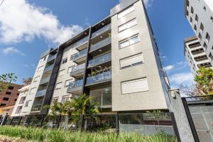 Apartamento com 186m², 2 dormitórios, 2 suítes, 2 vagas, no bairro Tristeza em Porto Alegre