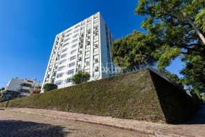 Apartamento com 106m², 3 dormitórios, 1 vaga, no bairro Teresópolis em Porto Alegre