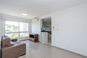 Apartamento com 69m², 2 dormitórios, 1 suíte, 2 vagas, no bairro Tristeza em Porto Alegre