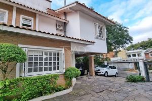 Casa em Condomínio com 189m², 3 dormitórios, 1 suíte, 2 vagas, no bairro Jardim Isabel em Porto Alegre