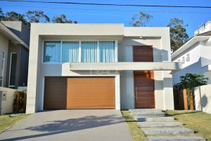Casa em Condomínio com 400m², 5 dormitórios, 5 suítes, 4 vagas, no bairro Alphaville em Porto Alegre