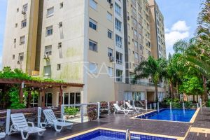 Apartamento com 69m², 2 dormitórios, 1 suíte, 1 vaga, no bairro Tristeza em Porto Alegre