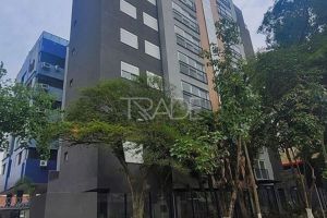 Apartamento Garden com 109m², 2 dormitórios, 1 suíte, 1 vaga, no bairro Menino Deus em Porto Alegre