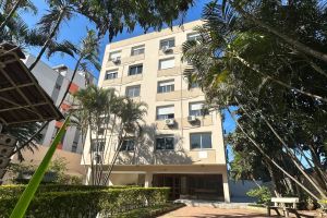 Apartamento com 75m², 2 dormitórios, 1 vaga, no bairro Cristal em Porto Alegre