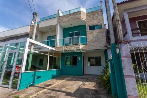 Casa em Condomínio com 178m², 3 dormitórios, 1 suíte, 2 vagas, no bairro Hípica em Porto Alegre