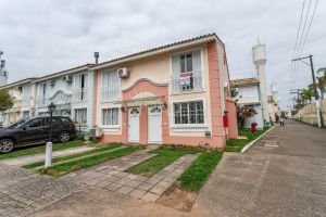 Casa em Condomínio com 79m², 2 dormitórios, 1 suíte, 2 vagas, no bairro Cavalhada em Porto Alegre