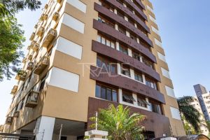 Apartamento com 71m², 2 dormitórios, 1 suíte, 1 vaga, no bairro Tristeza em Porto Alegre