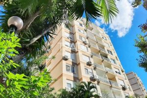 Apartamento com 84m², 2 dormitórios, no bairro Vila Assunção em Porto Alegre