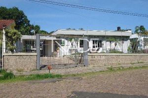 Casa em Condomínio com 187m², 4 dormitórios, 2 suítes, 3 vagas, no bairro Tristeza em Porto Alegre