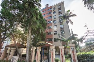 Apartamento com 81m², 3 dormitórios, 1 suíte, 1 vaga, no bairro Cristal em Porto Alegre